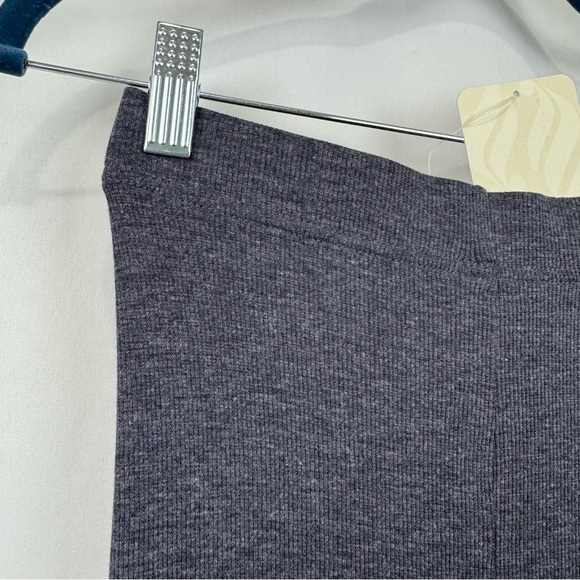 FABLETICS NWT SZ S GREY RESTOREKNIT RIBBED HIGH-WAISTED LEGGINGS CASUAL LOUNGE - Picture 4 of 10